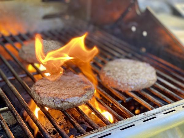 Stemple Creek Ranch Burgers & Dogs Box