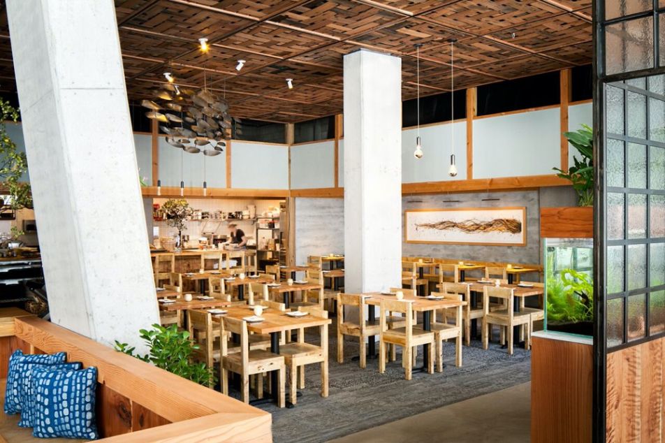 Scrperennialdiningroom
