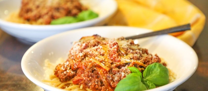 30 Minute Fast & Easy Meal Planner: Ground Beef Spaghetti Sauce