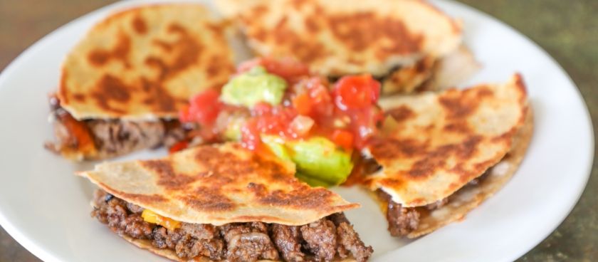 30 Minute Fast & Easy Meal Planner: Ground Beef Quesadilla